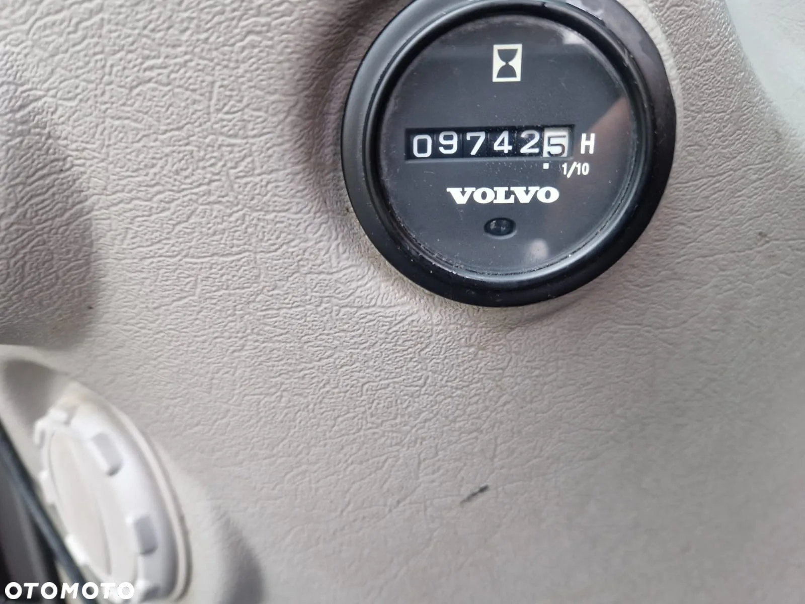 Volvo EW140C Rotator PODPORY 160 180 - 9