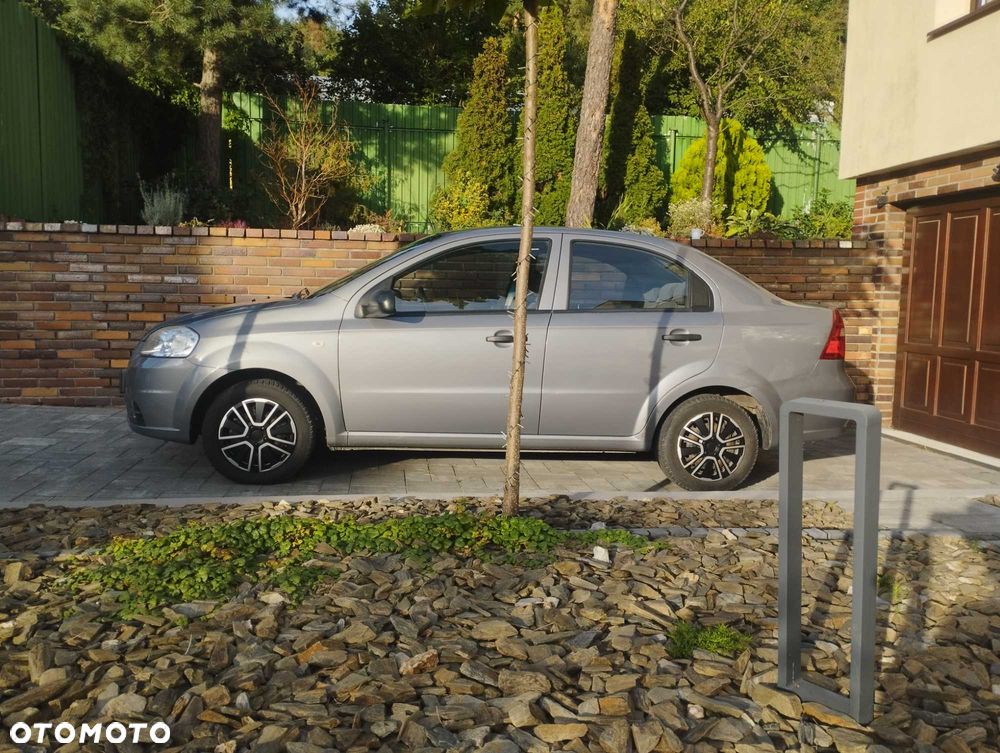 Chevrolet Aveo - 1