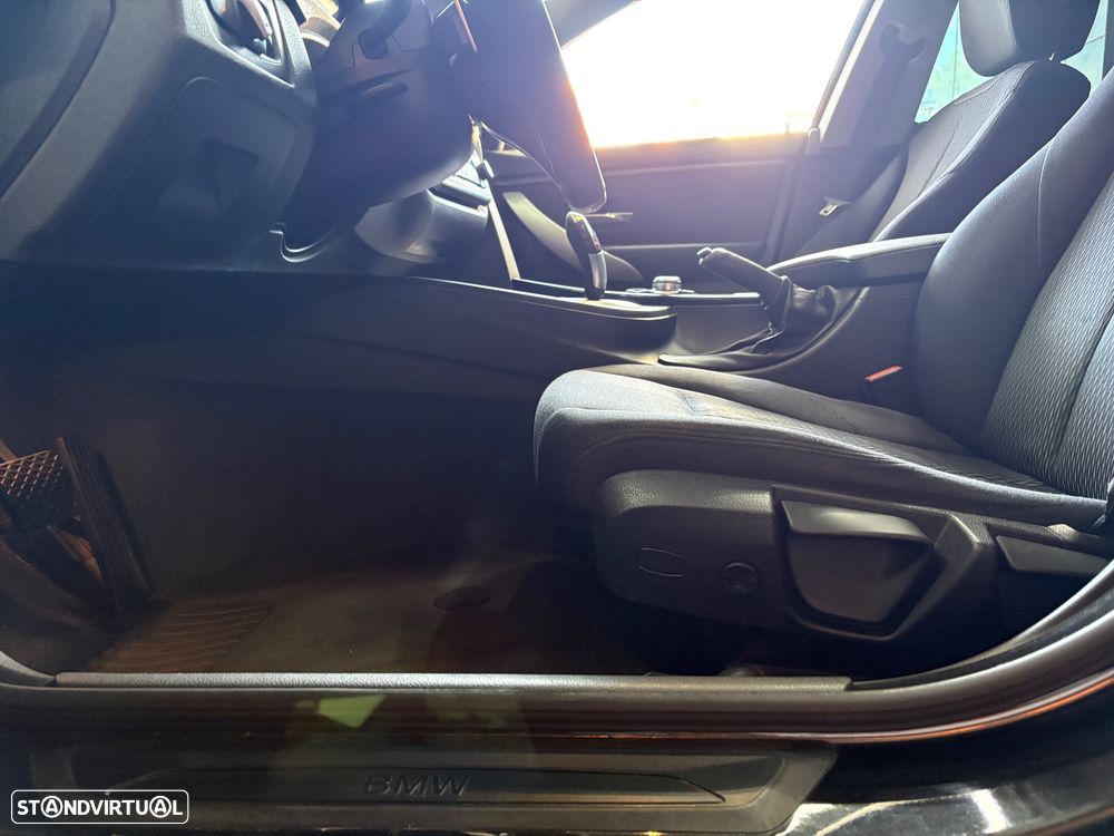BMW 420 Gran Coupé d Line Sport Auto - 35