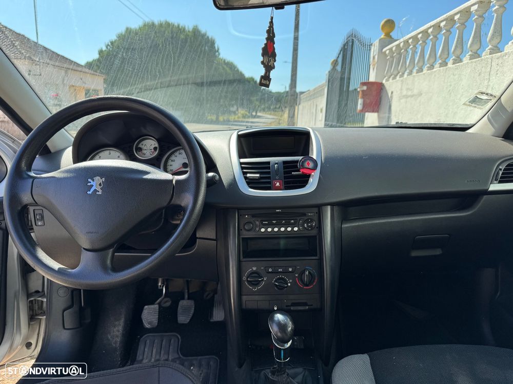 Peugeot 207 1.4 HDi Urban - 7