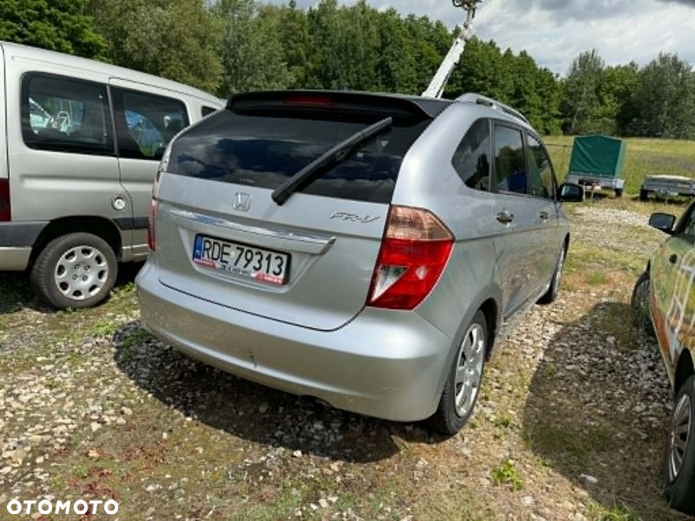 Honda FR-V - 3
