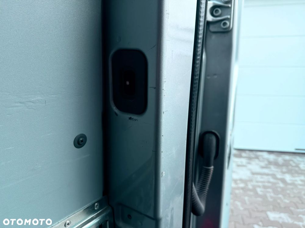 Volkswagen Crafter - 15