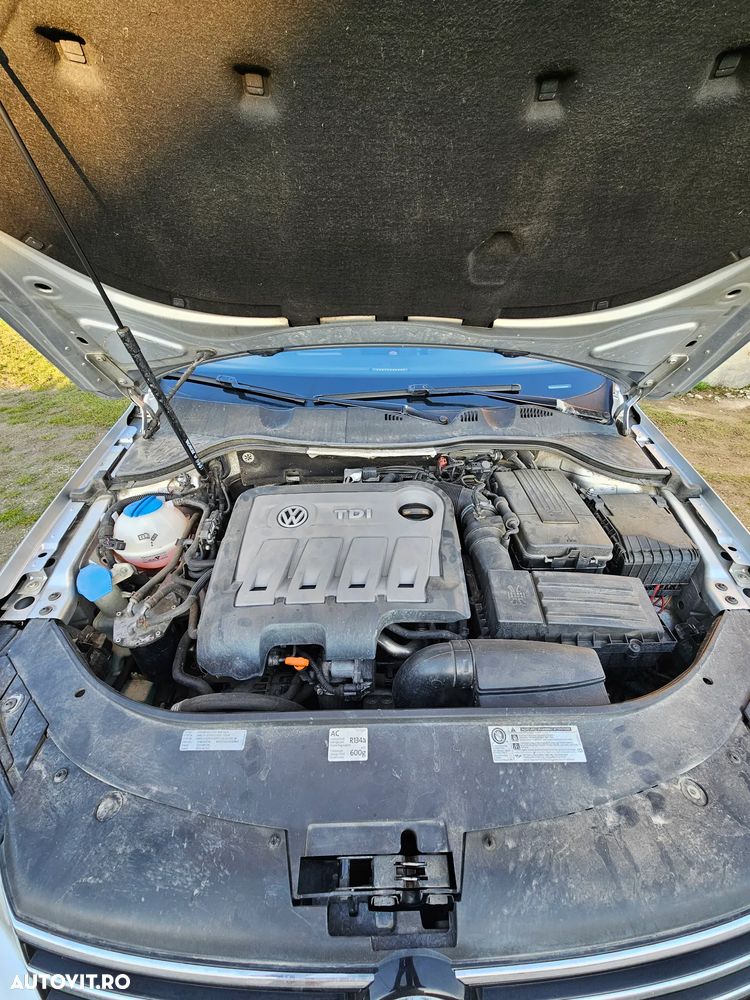 Volkswagen Passat 2.0 Blue TDI DSG SCR Highline - 17