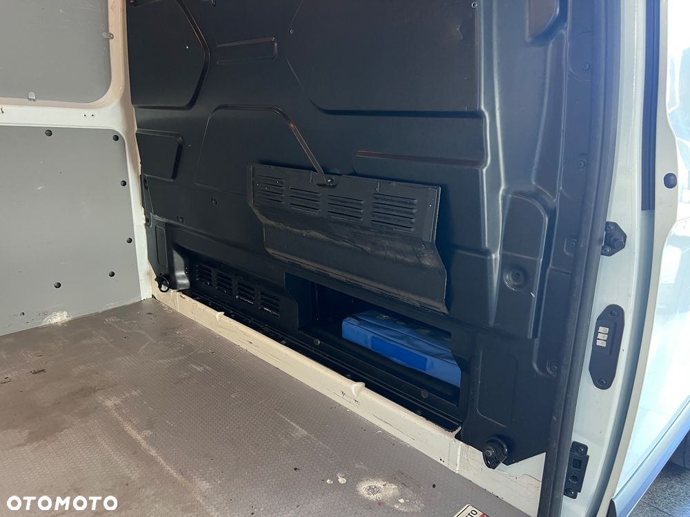 Ford transit custom - 18
