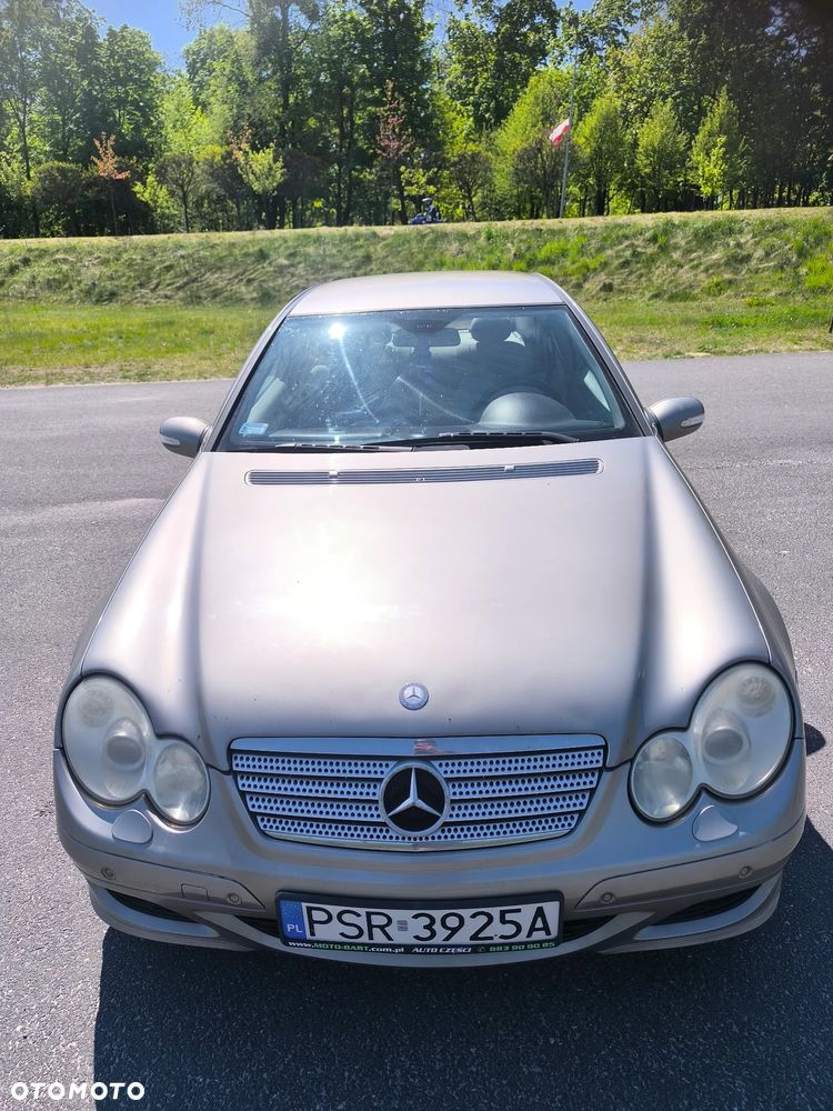 Mercedes-Benz Klasa C - 2