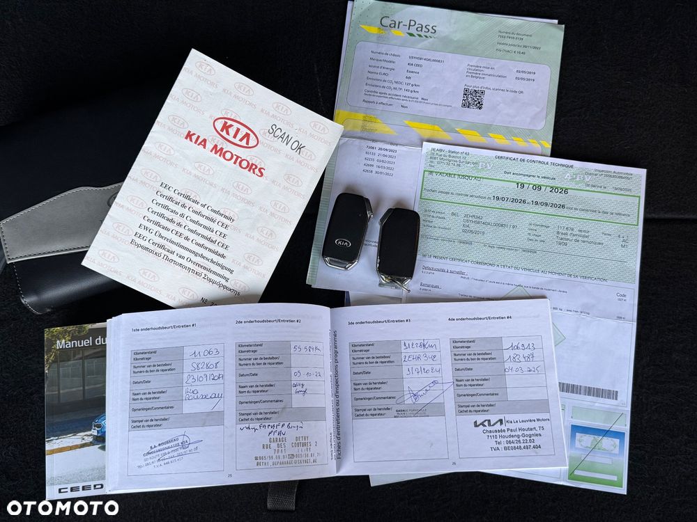 Kia Ceed 1.4 T-GDI DCT OPF Platinum Edition - 34