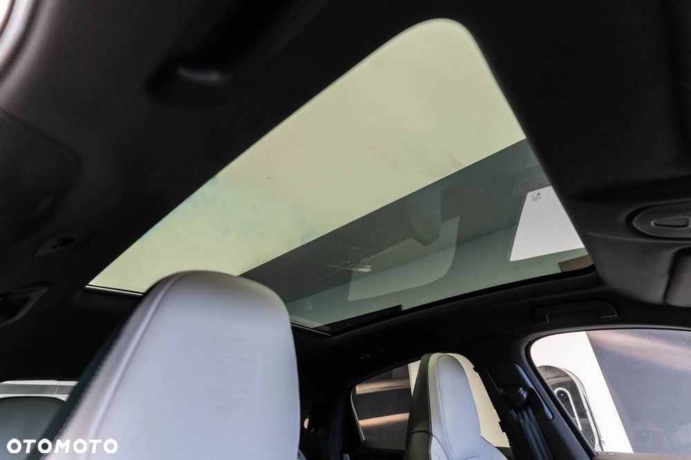 Porsche Cayenne Black Edition - 35