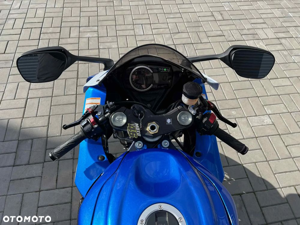 Suzuki GSX-R - 7