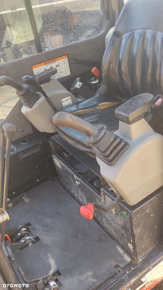 Mini koparkę bobcat 2007 rok godz.2300 - 2