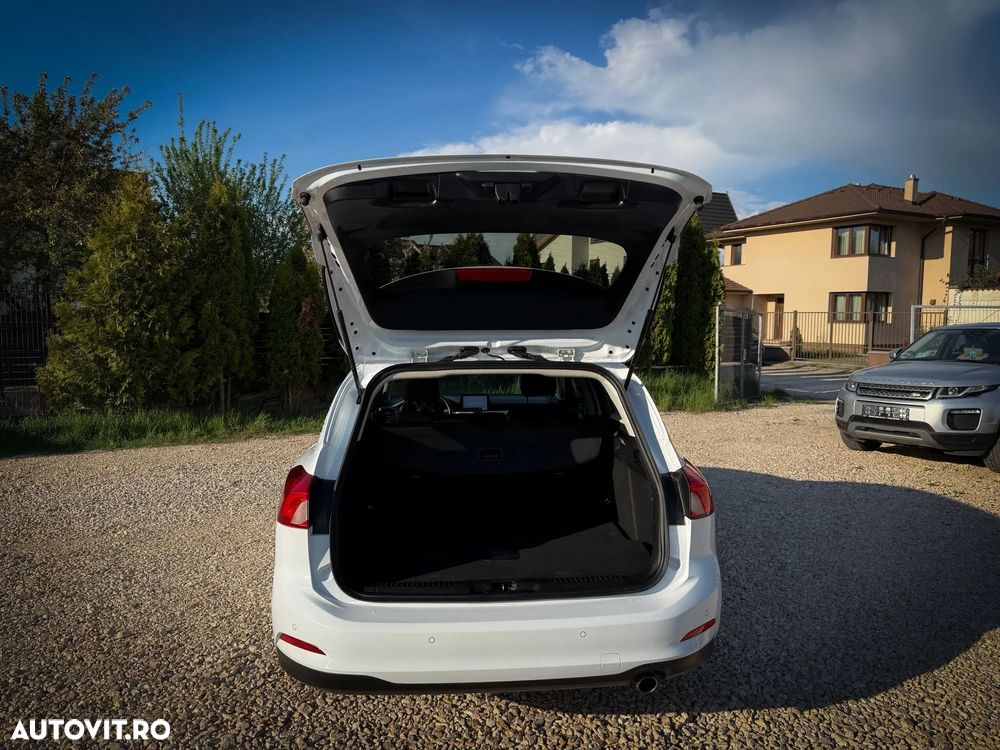 Ford Focus 2.0 EcoBlue ST-Line - 7