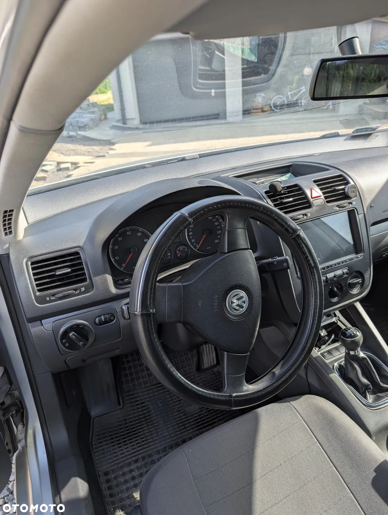 Volkswagen Jetta 1.6 Comfortline - 6