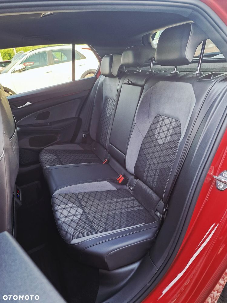 Volkswagen Golf 1.5 eTSI EVO R-Line DSG - 13