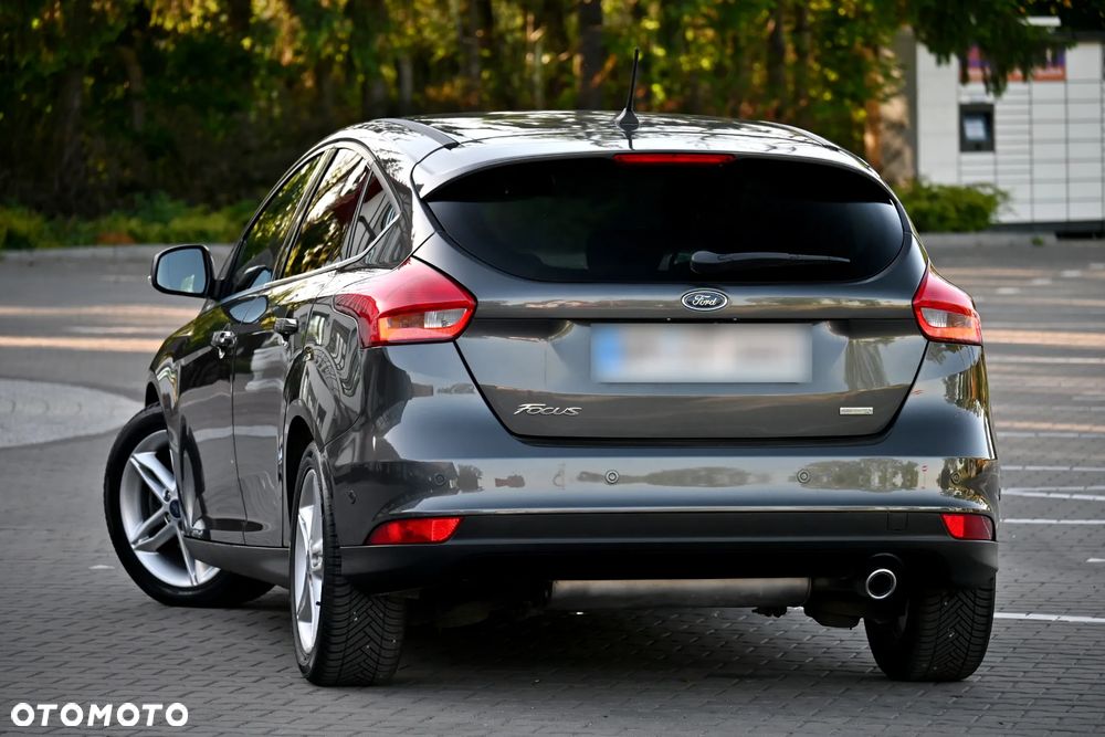 Ford Focus 1.5 EcoBoost Titanium X - 11