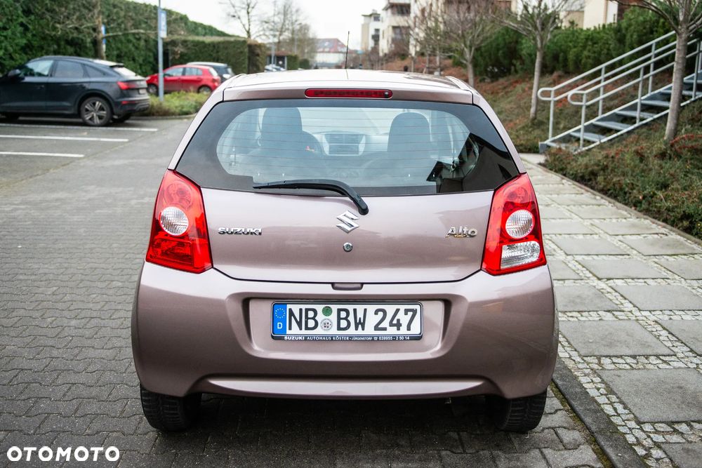 Suzuki Alto 1.0 Comfort City - 10