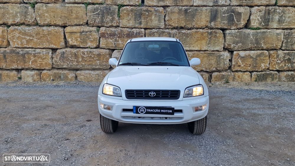 Toyota RAV4 - 2