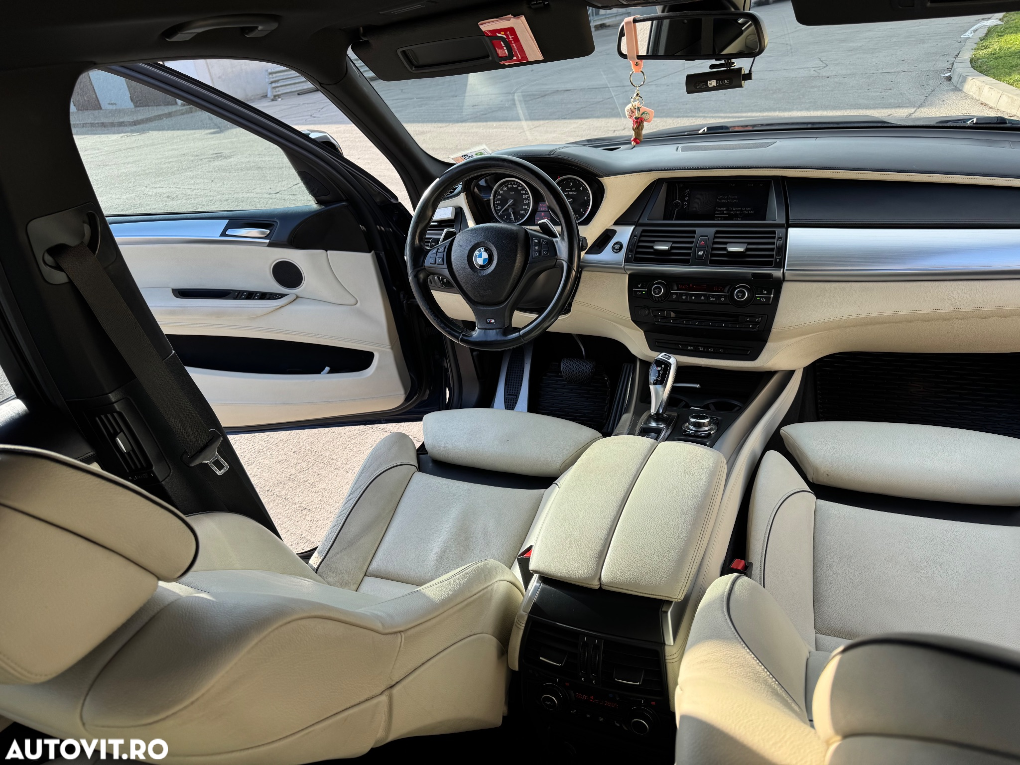 BMW X5 M M50d - 12
