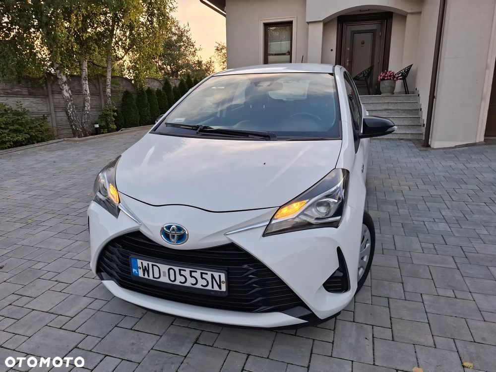 Toyota Yaris - 4