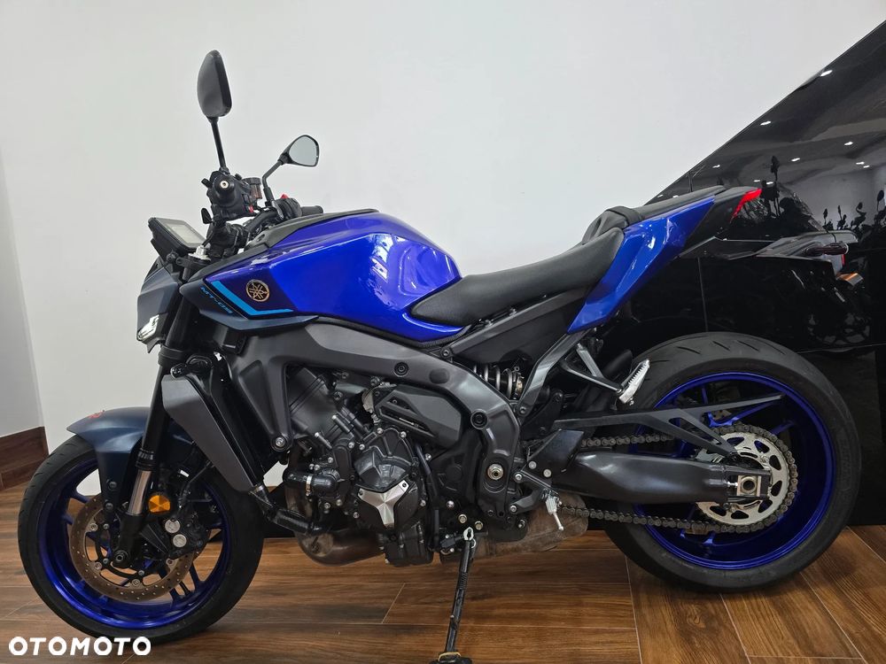 Yamaha MT - 22