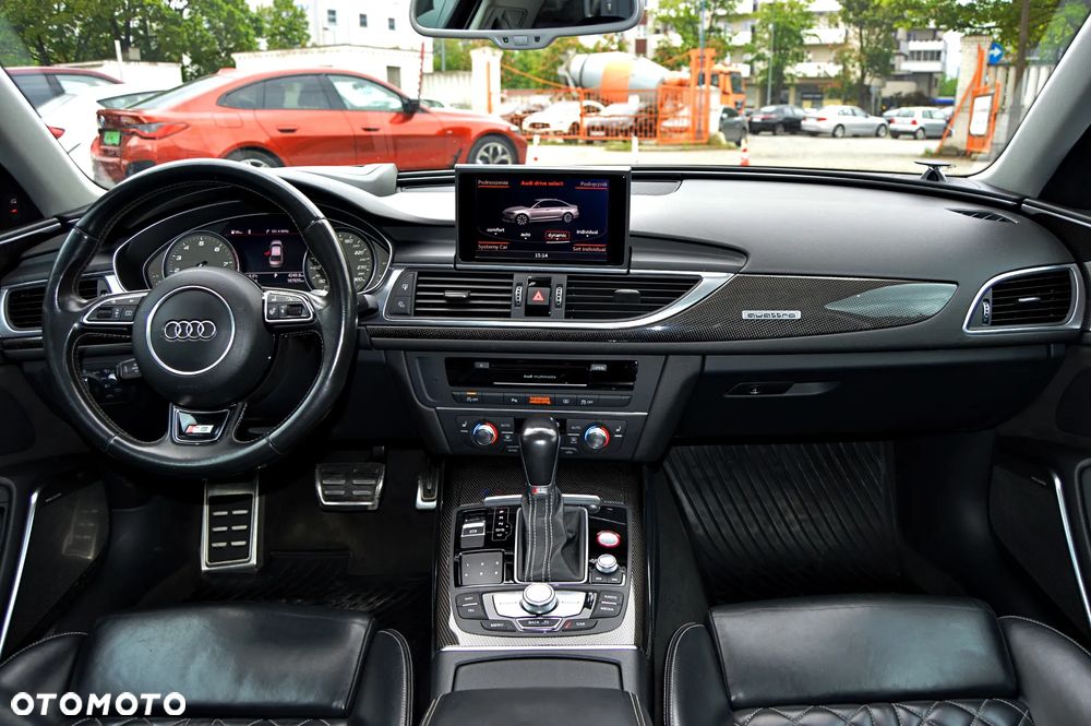 Audi S6 Limousine - 24
