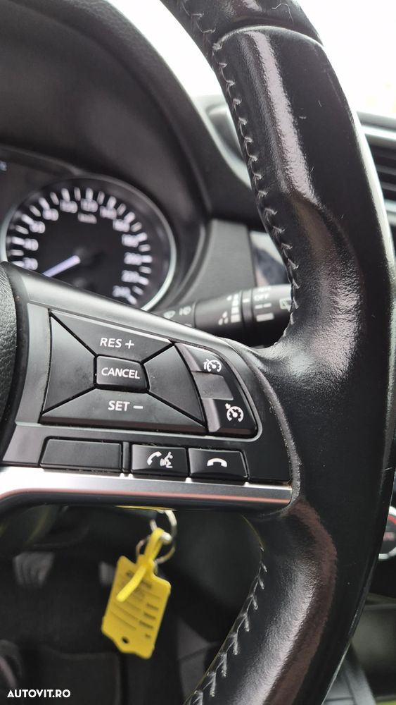 Nissan Qashqai 1.5 DCI N-CONNECTA - 17