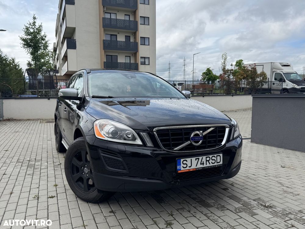 Volvo XC 60 D4 AWD Kinetic - 4