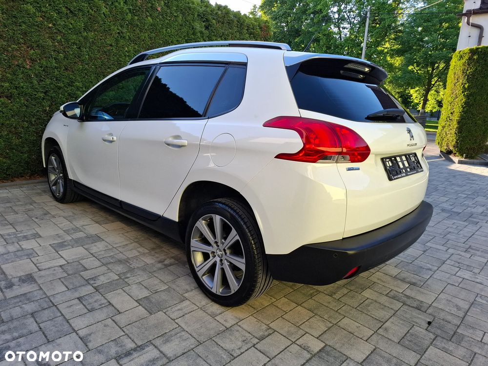 Peugeot 2008 PureTech 110 Stop&Start Urban Move - 8