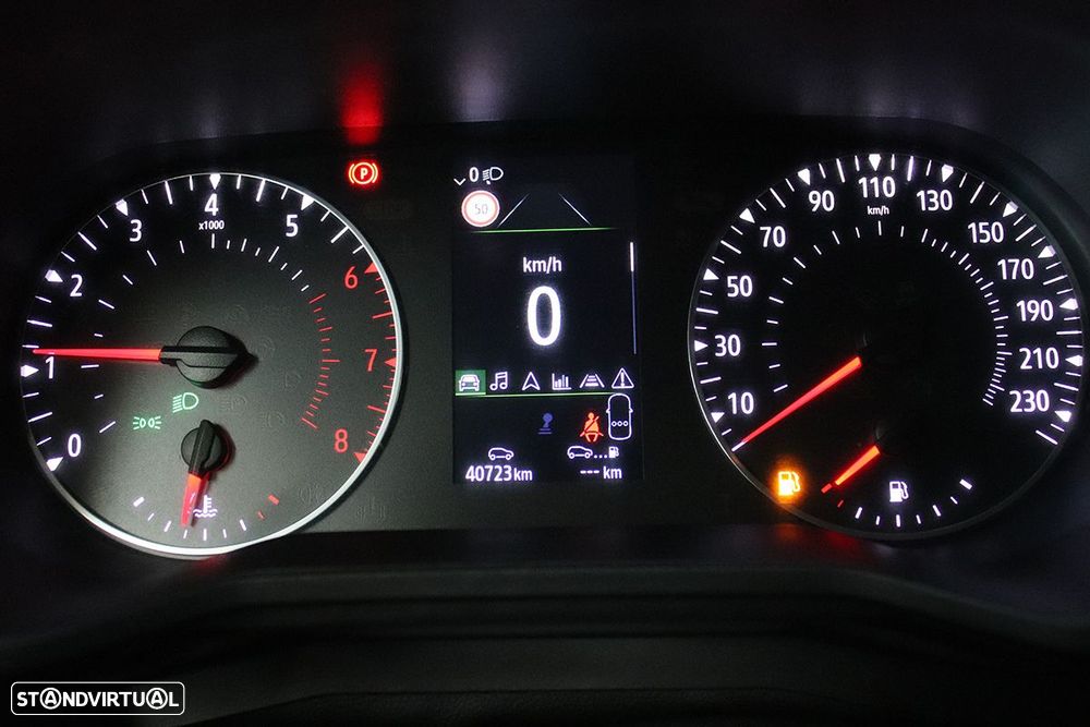 Renault Clio 1.0 TCe Evolution - 16