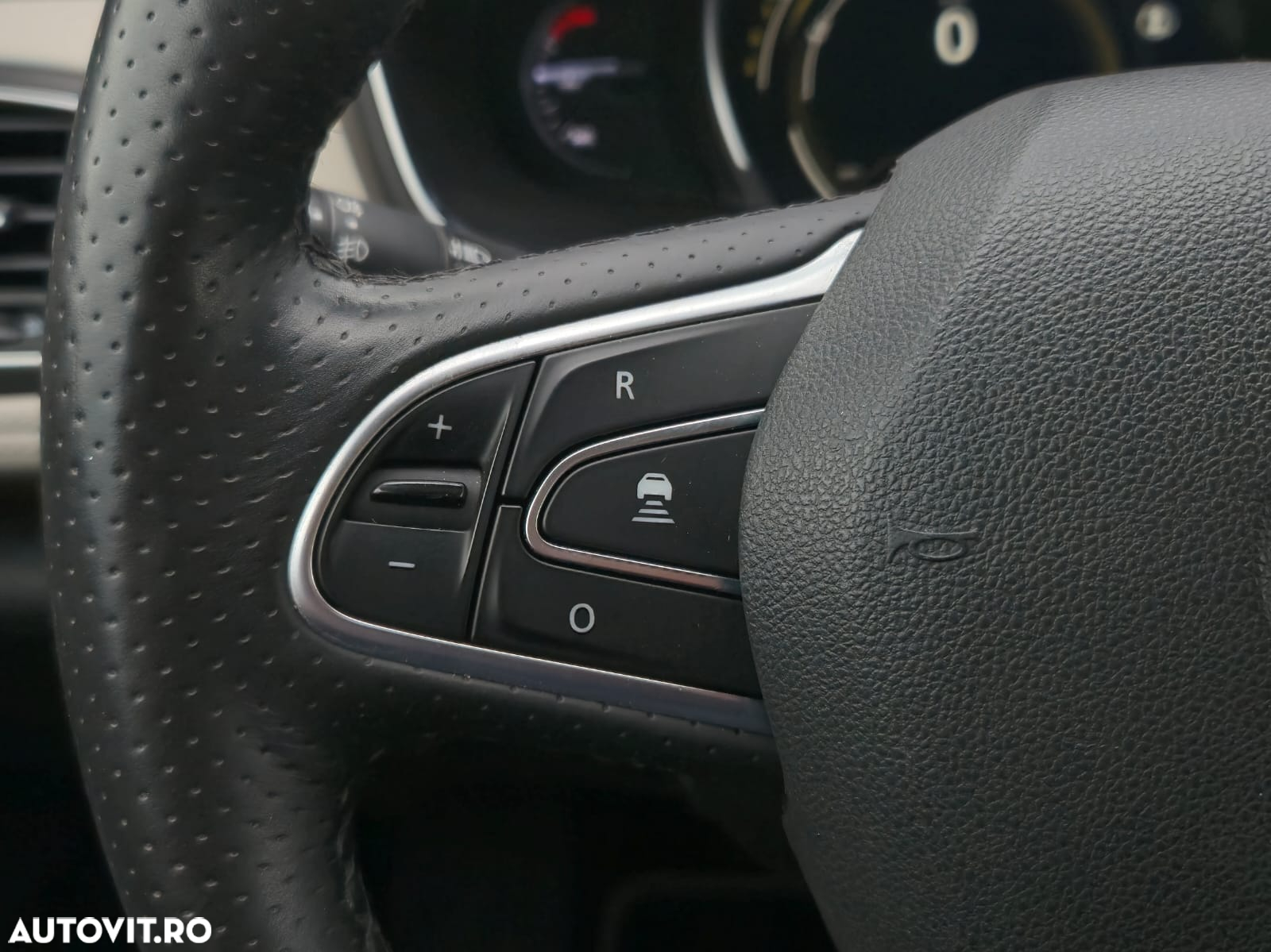 Renault Talisman ENERGY dCi 160 EDC INITIALE PARIS - 29