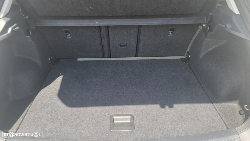 VW T-Roc 1.0 TSI Urban - 25