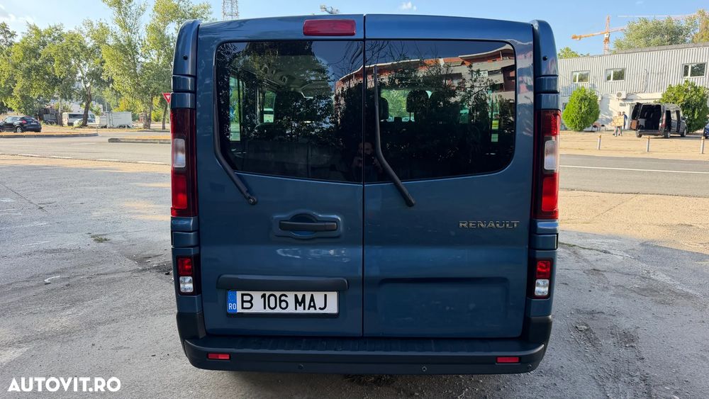 Renault Trafic - 11