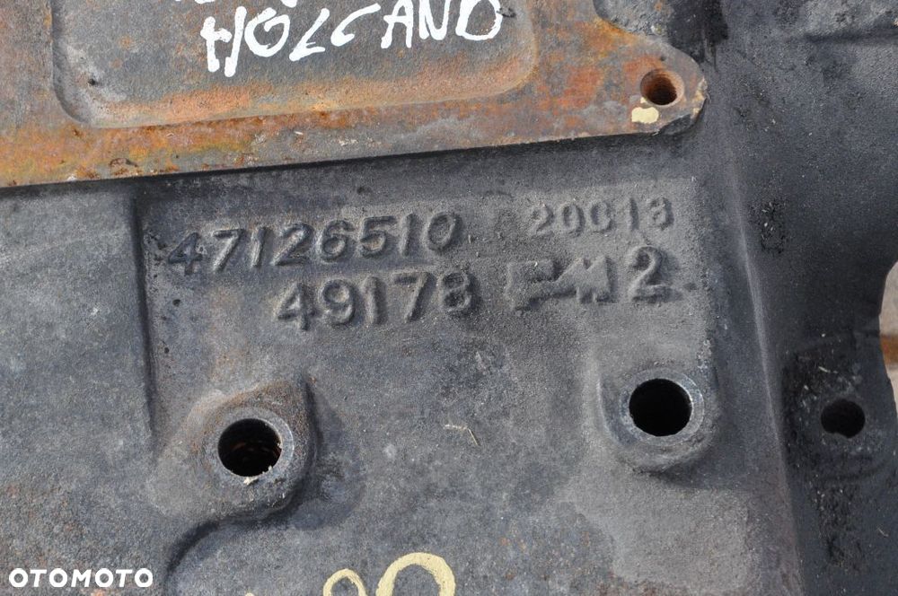 PODNOŚNIK WAŁEK RAMIONA NEW HOLLAND 47126510 / 49178 - 3