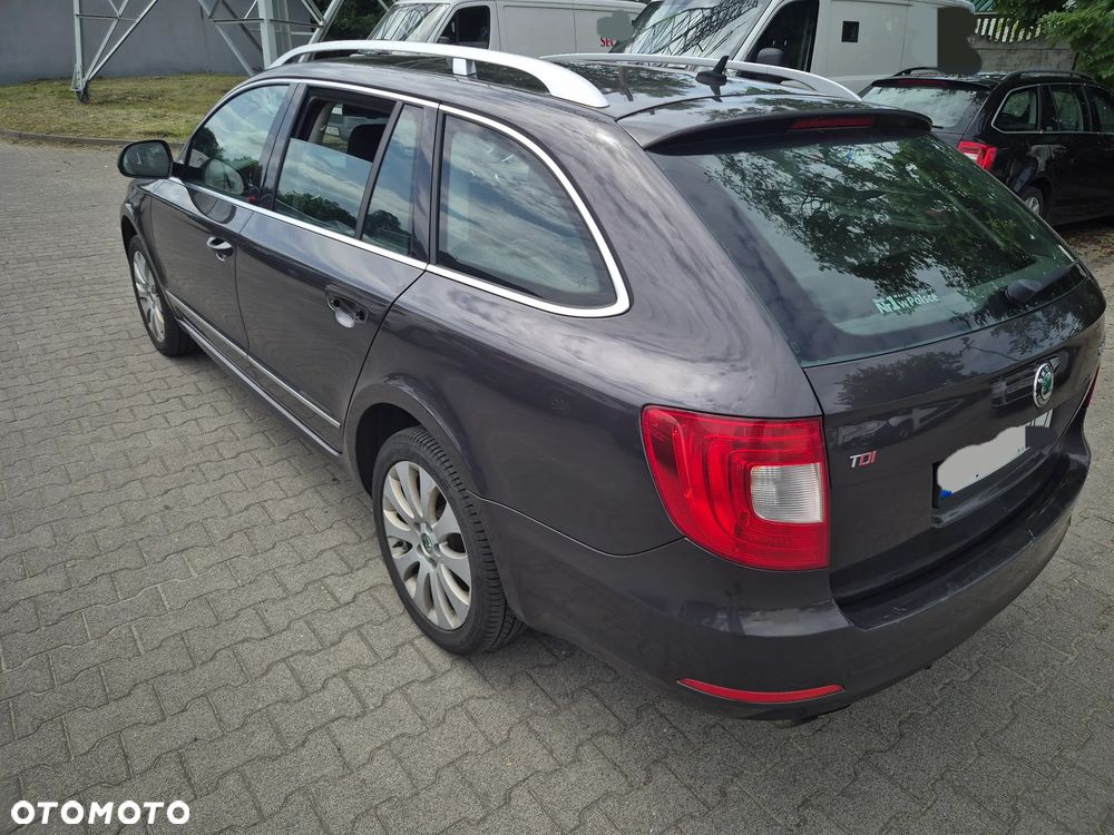 Skoda Superb 2.0 TDI Comfort - 4