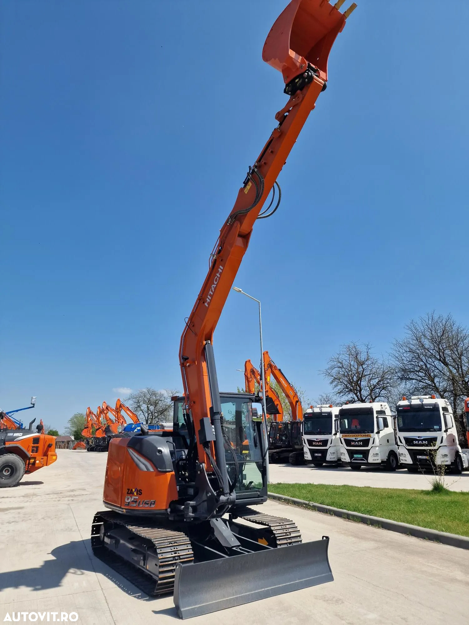 Hitachi ZX95, 9,2 tone, LAMA, Cupla rapida+3 CUPE NOI, Aer conditionat, produs in Japonia, Senile metalice, posibilitate leasing, PROMOTIE 92.000EUR+Tva - 15