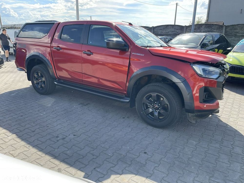 Isuzu D-Max Double Cab 4WD Autm V-Cross - 2