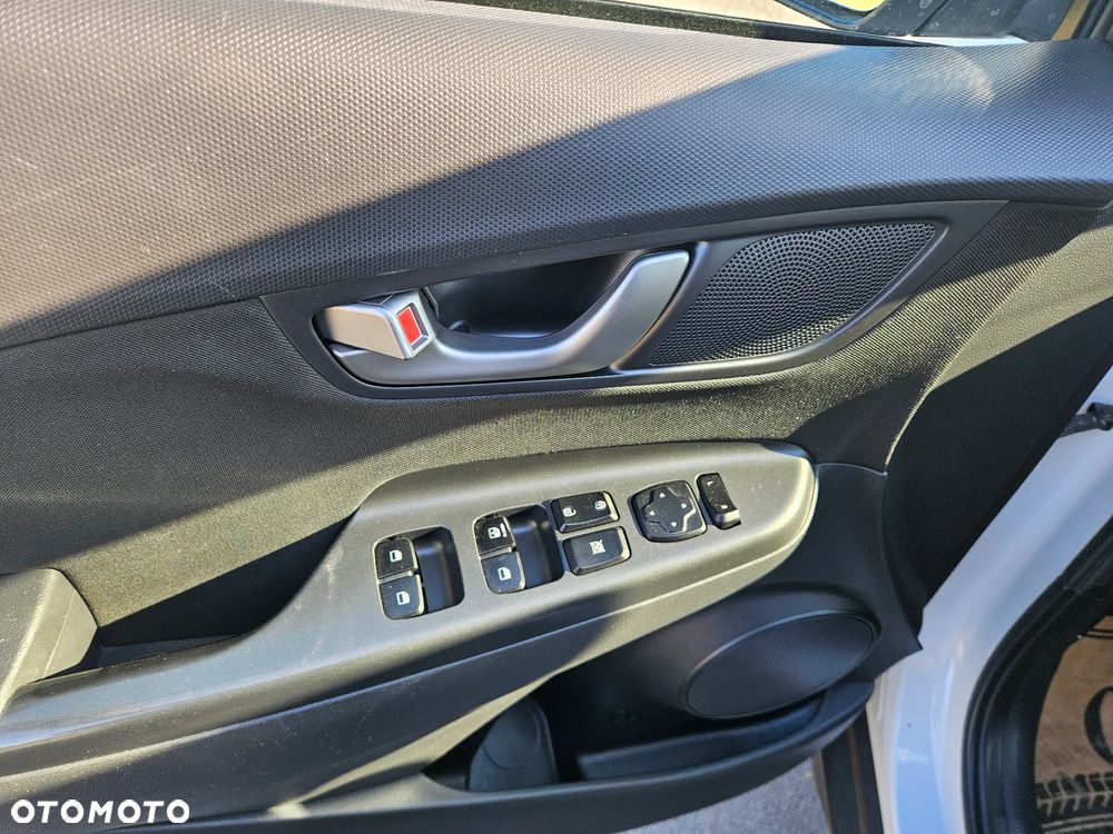 Hyundai Kona 1.0 T-GDI YES!+ - 30