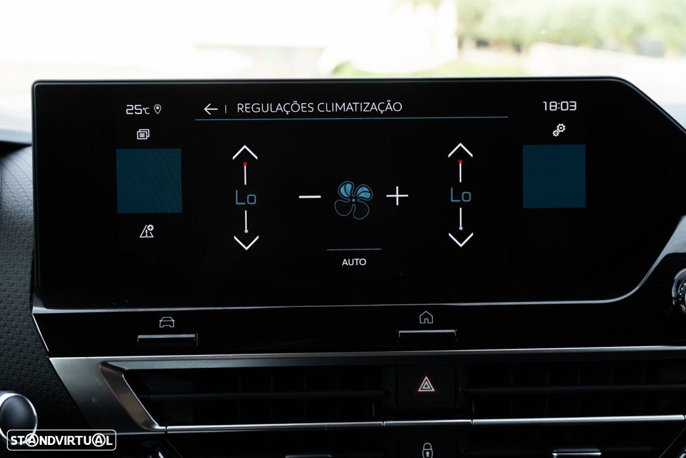 Citroën C4 1.2 PureTech Shine - 20