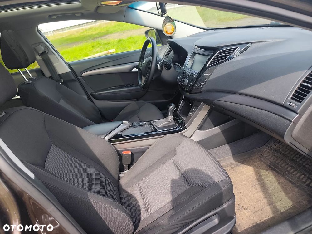 Hyundai i40 1.7 CRDi Premium DCT - 11