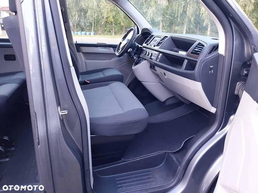 Volkswagen Transporter - 14