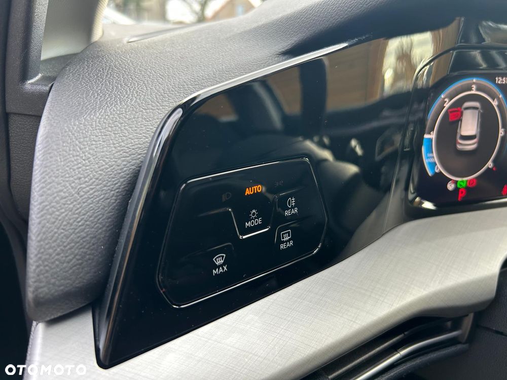 Volkswagen Golf 2.0 TDI Life Plus DSG - 27