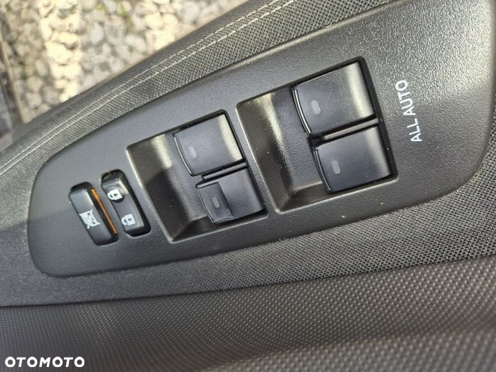 Toyota Auris - 21
