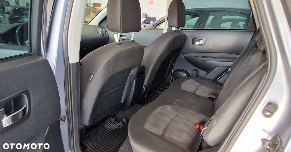 Nissan Qashqai - 11