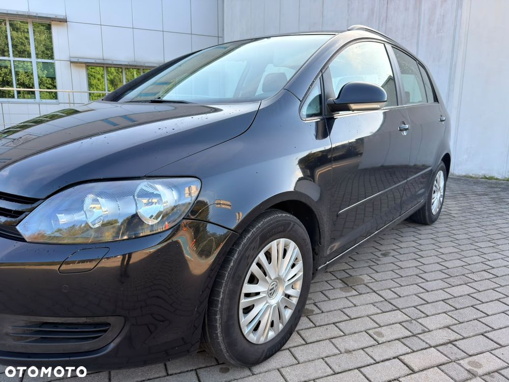 Volkswagen Golf - 8
