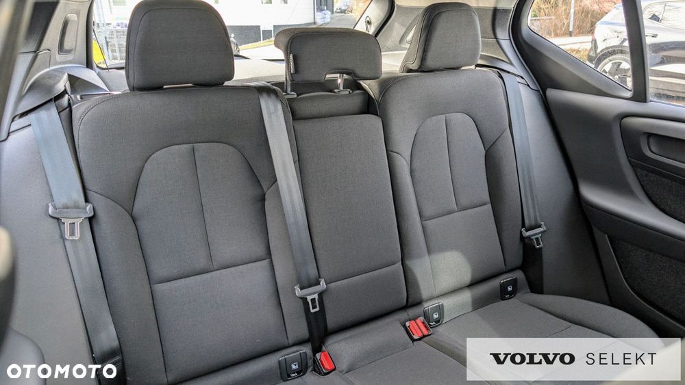 Volvo XC 40 - 29