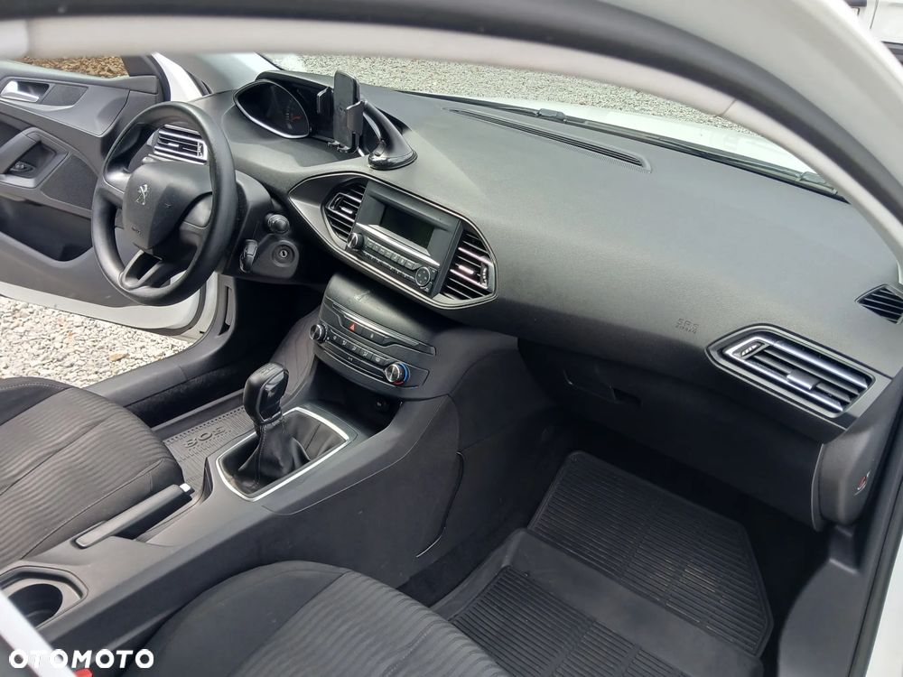 Peugeot 308 1.6 BlueHDi Active S&S - 12