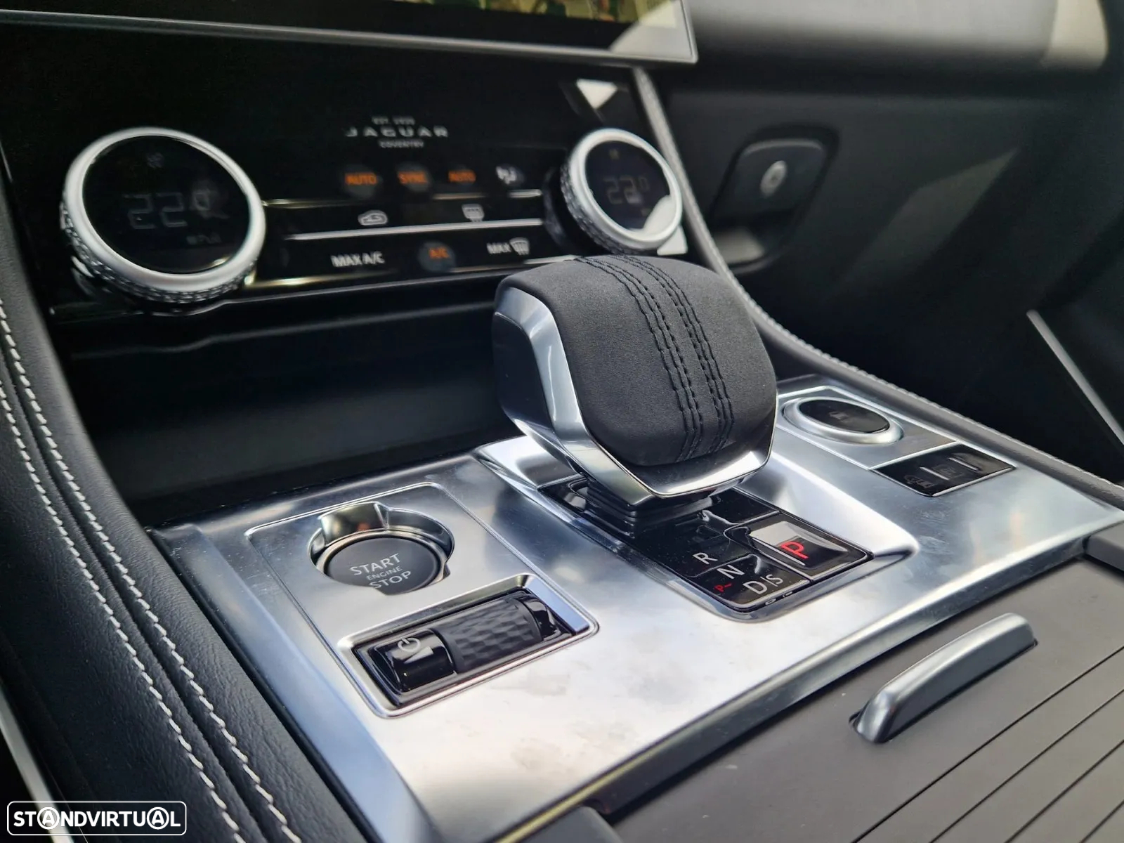 Jaguar F-Pace 2.0 P400e AWD R-Dynamic S - 6