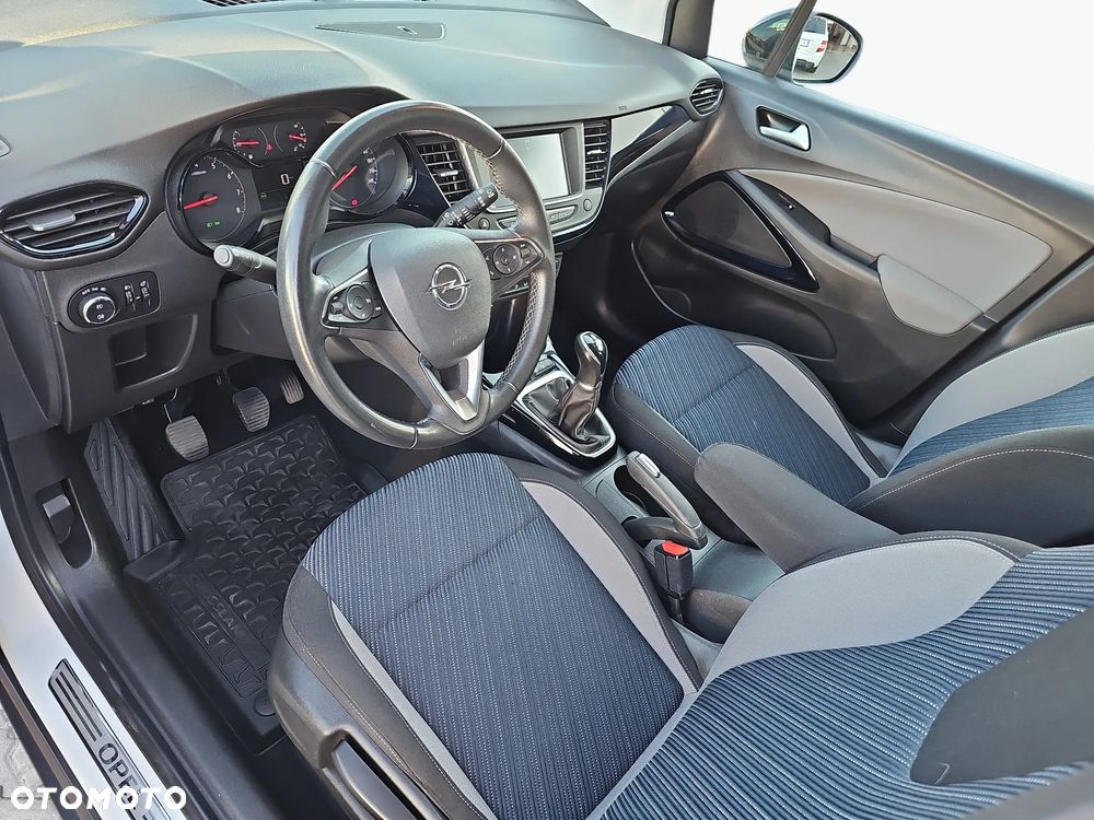 Opel Crossland X 1.2 120 Lat - 4