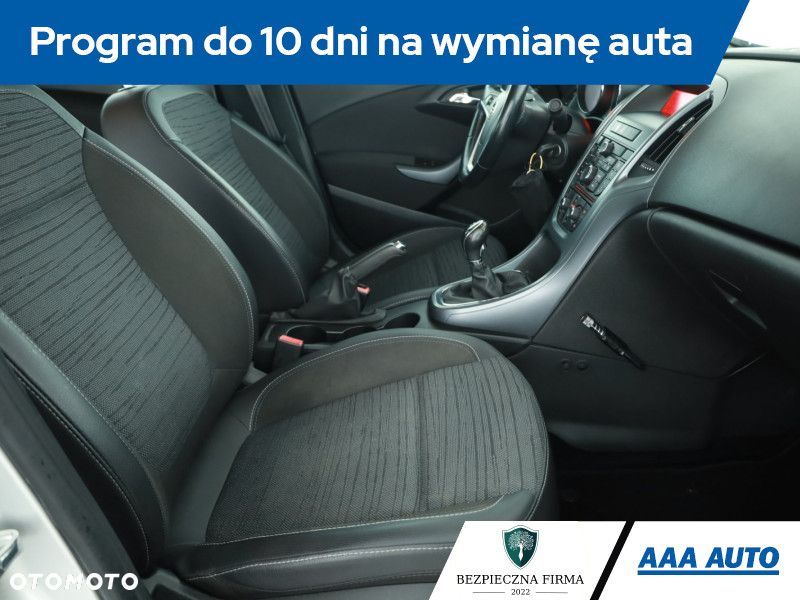 Opel Astra - 9