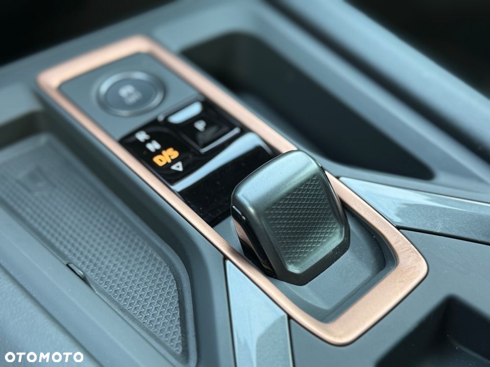 Cupra Formentor 2.0 TSI 4Drive DSG VZ Black Edition - 24