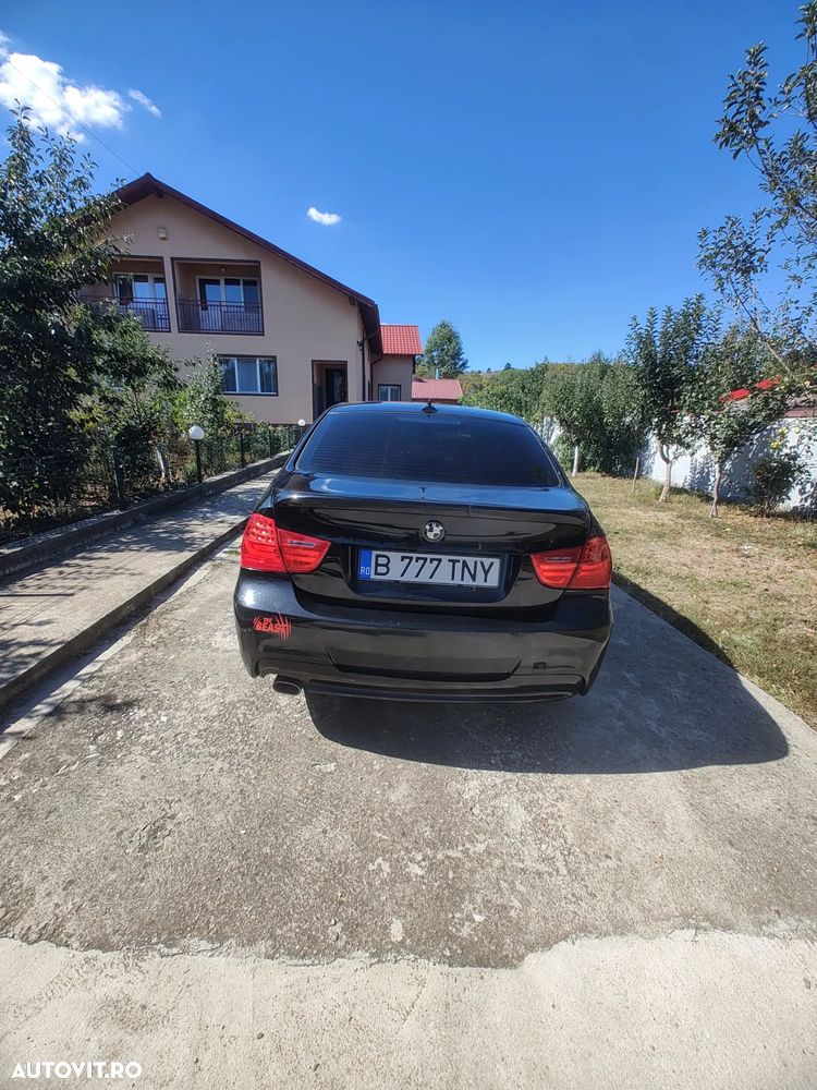 BMW Seria 3 320d - 4