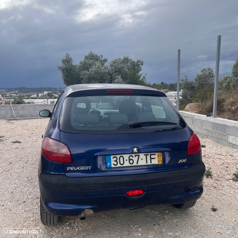 Peugeot 206 1.1 Color Line - 3